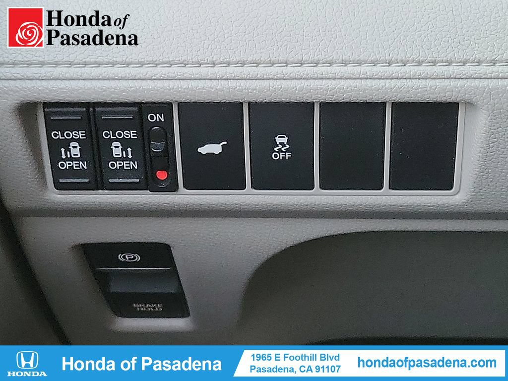 Used 2025 Honda Odyssey EX-L image 19