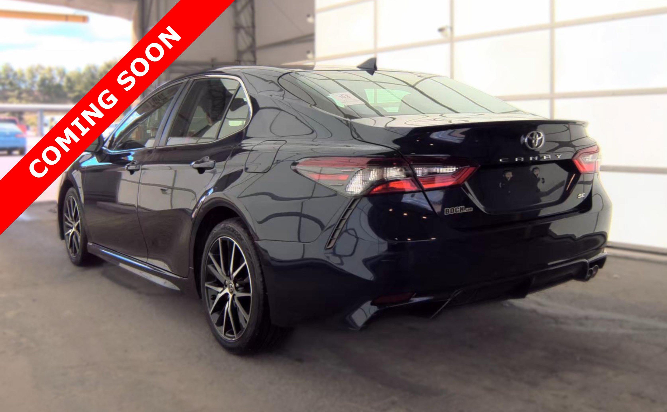 Used 2021 Toyota Camry SE FWD image 4