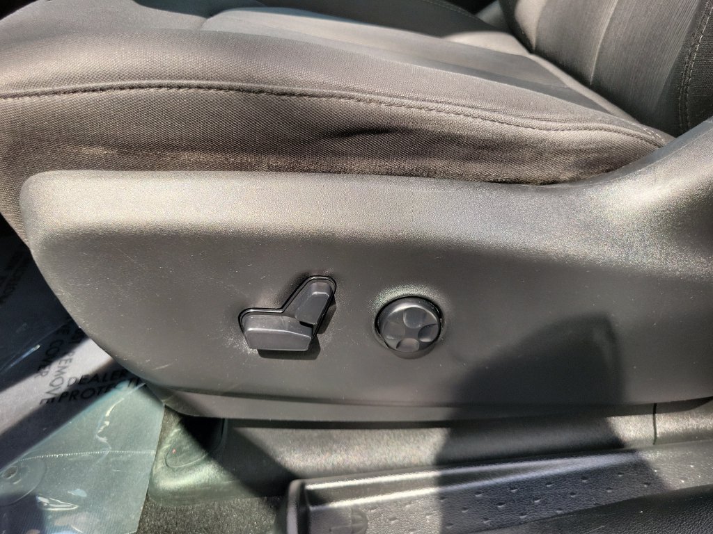 Used 2018 Chrysler Pacifica Touring Plus w/ S Appearance Package FWD image 20