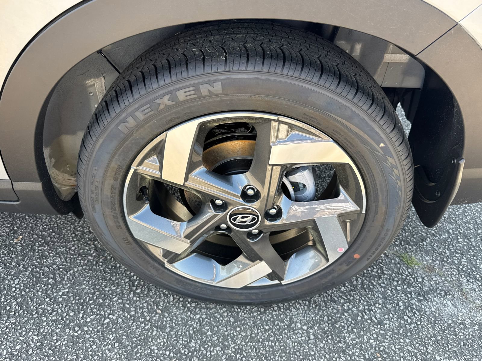 New 2026 Hyundai Venue SEL FWD image 20