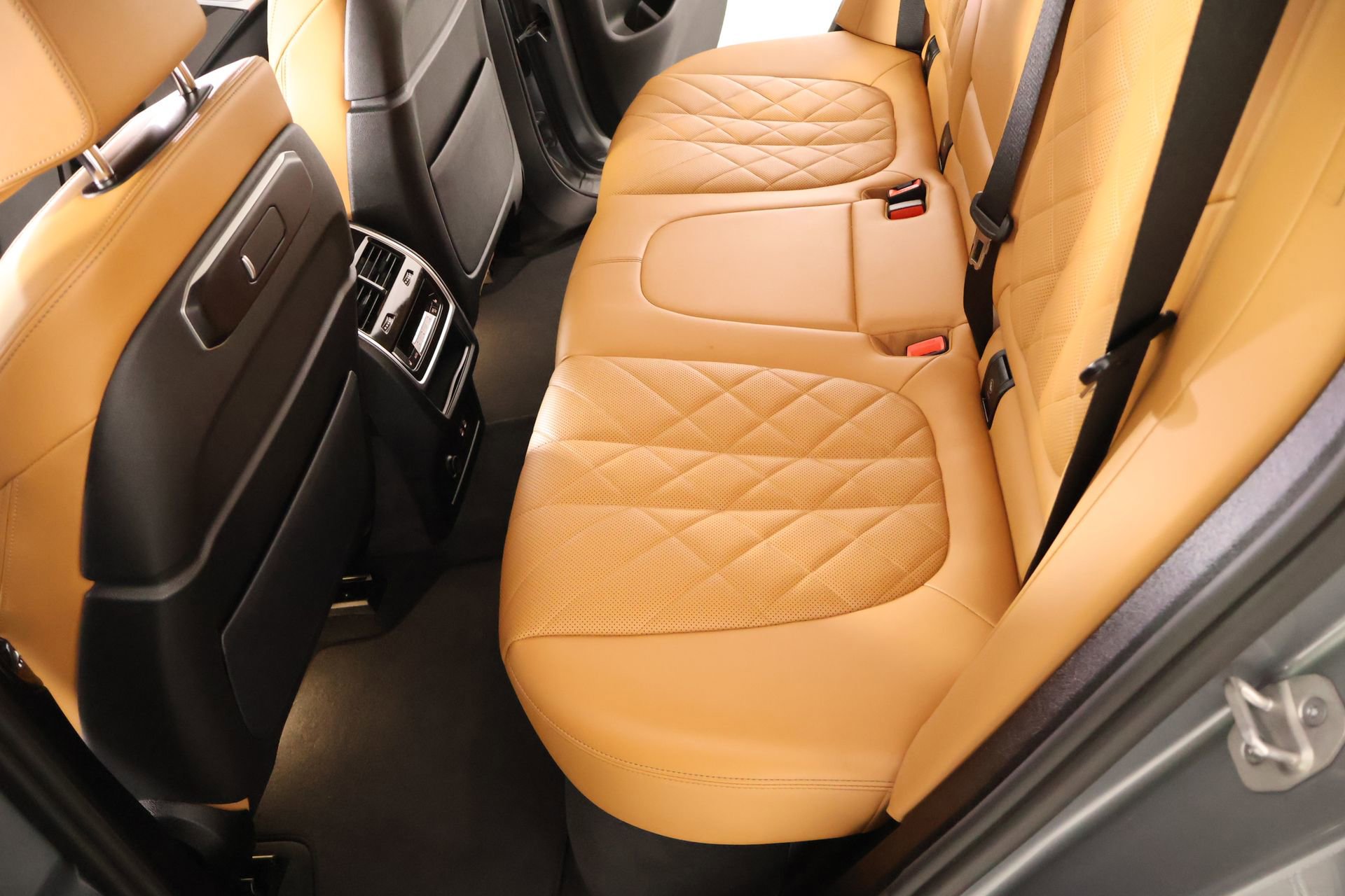 Used 2026 BMW X5 xDrive40i AWD/4WD image 13