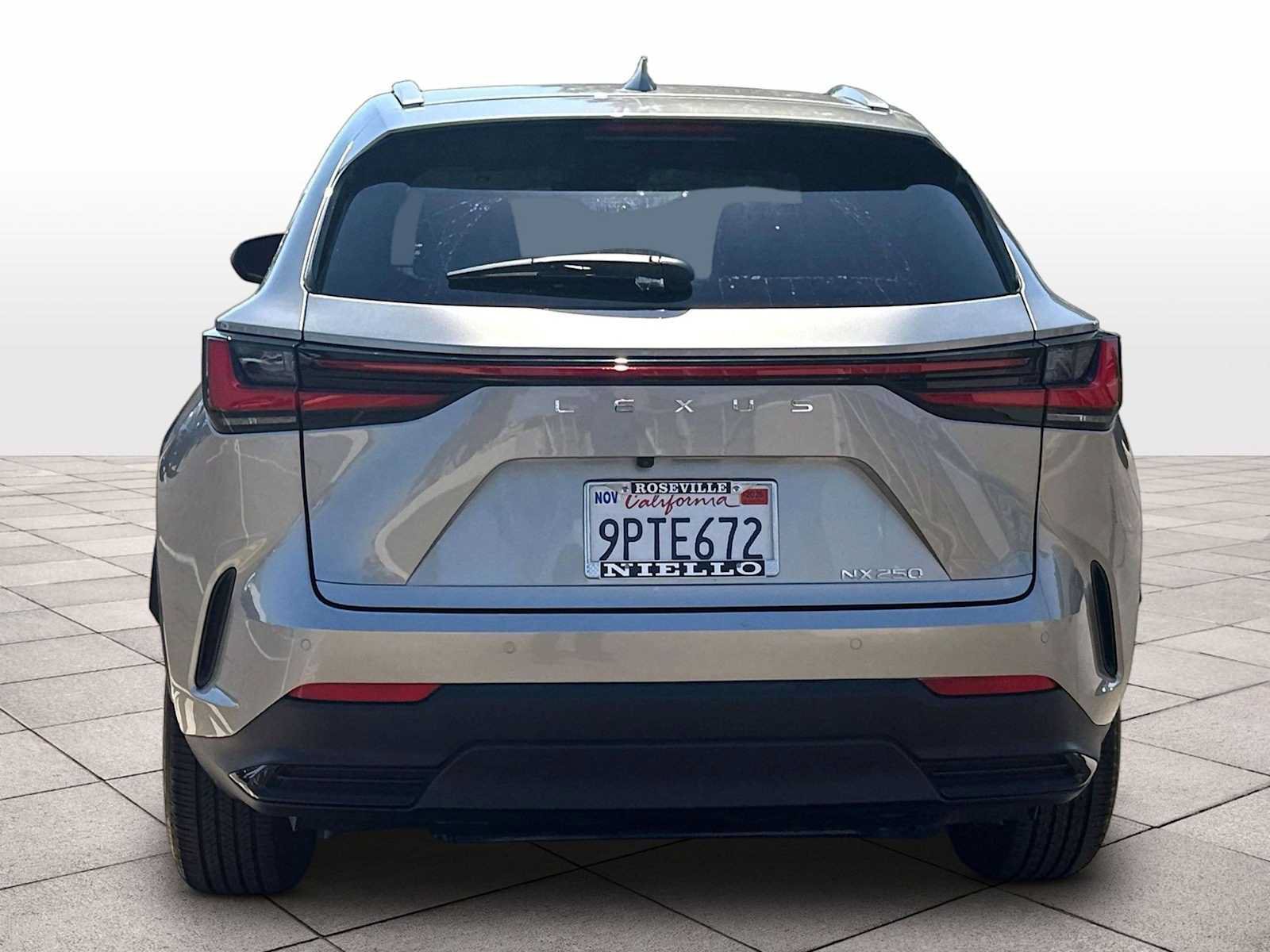 Used 2025 Lexus NX 250 FWD image 7