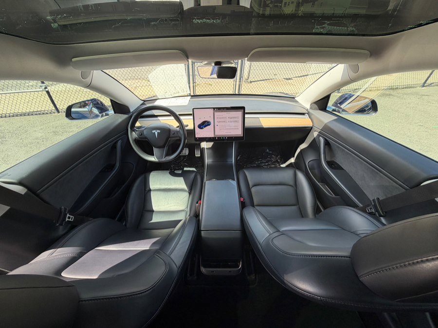Used 2018 Tesla Model 3 Performance image 19