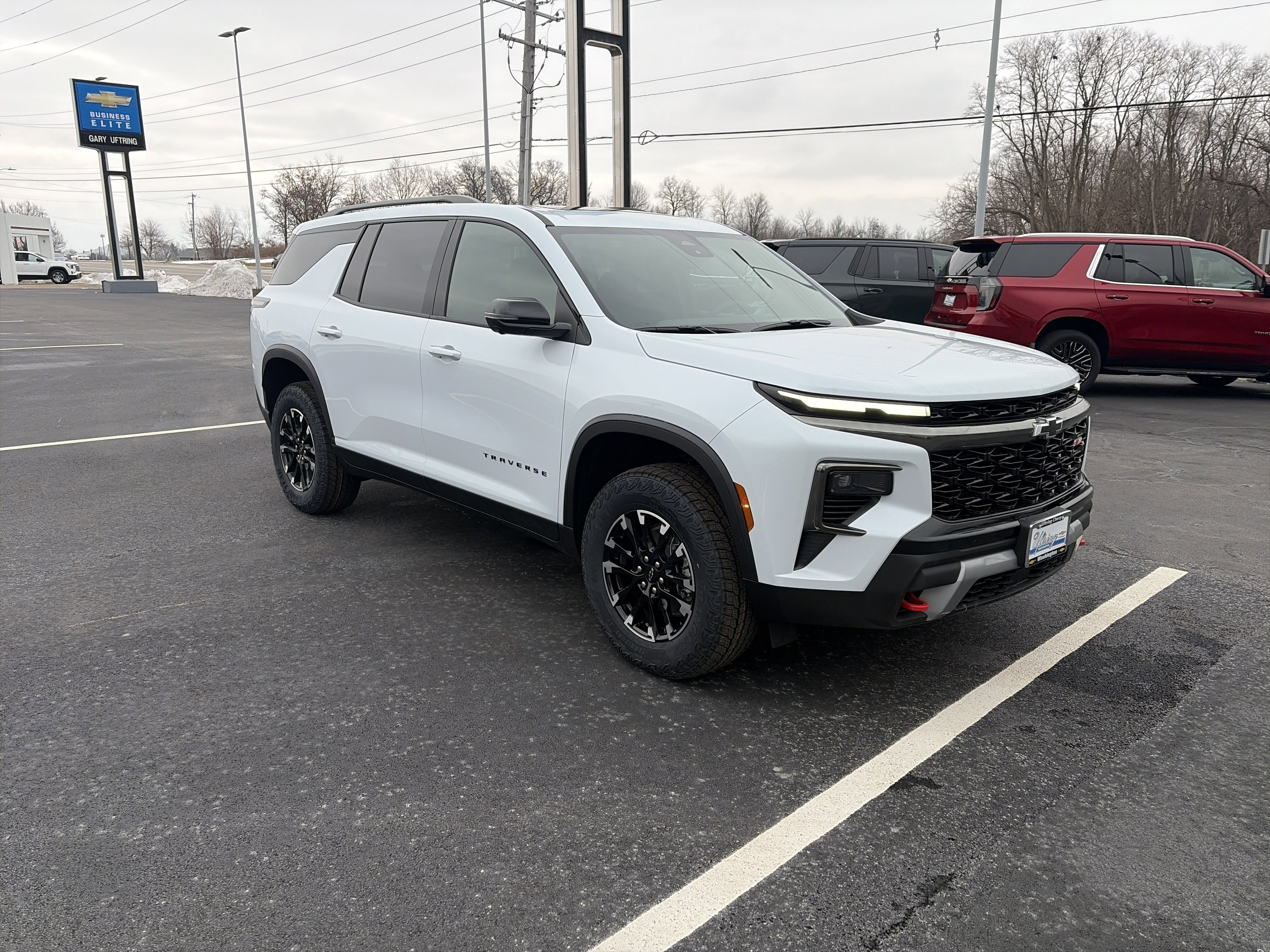 New 2026 Chevrolet Traverse Z71 w/ Driver Confidence Package image 2