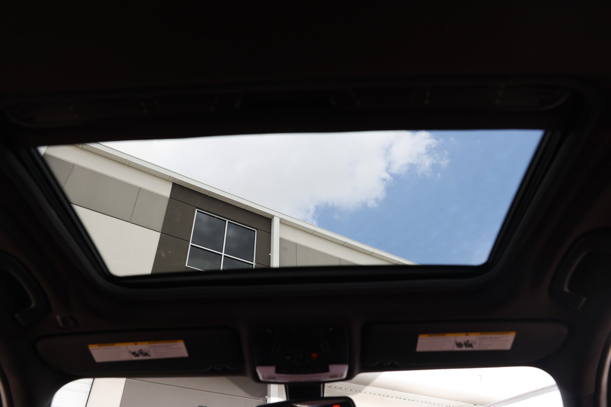 Used 2015 BMW M3 RWD image 26