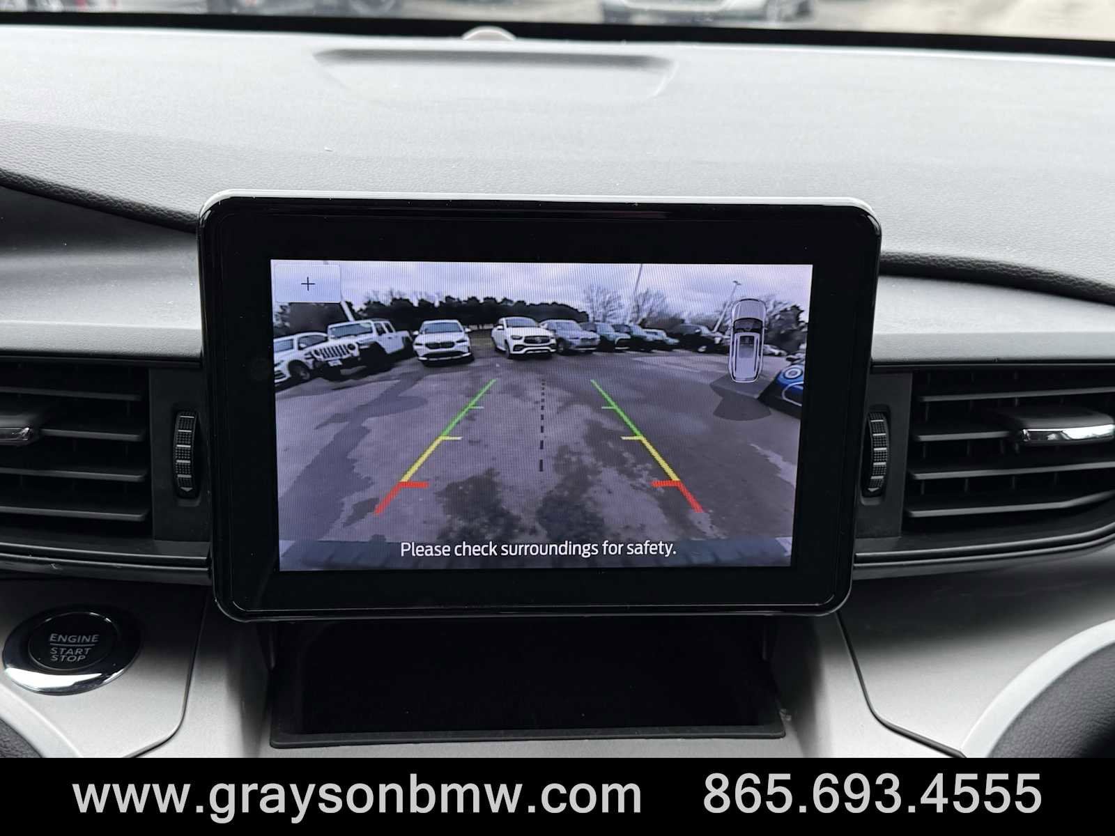 Used 2022 Ford Explorer XLT image 38