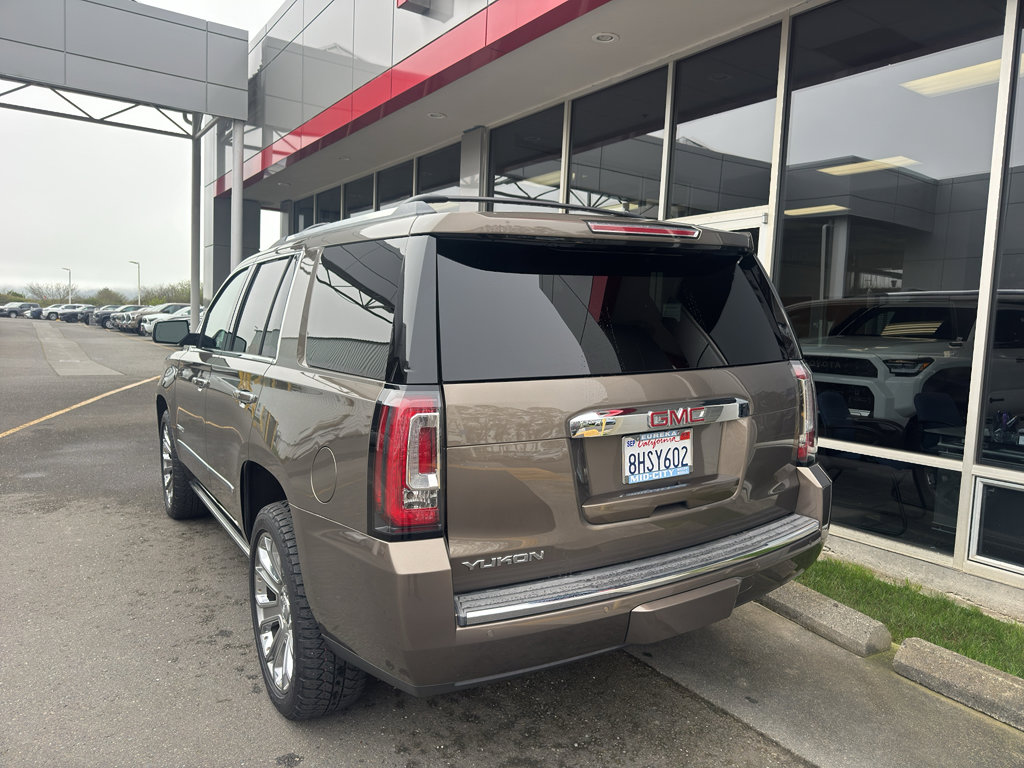 Used 2016 GMC Yukon Denali w/ Open Road Package image 11