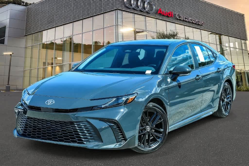 Used 2026 Toyota Camry SE