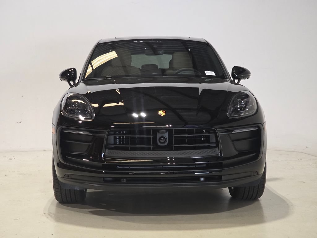 New 2026 Porsche Macan AWD/4WD image 6