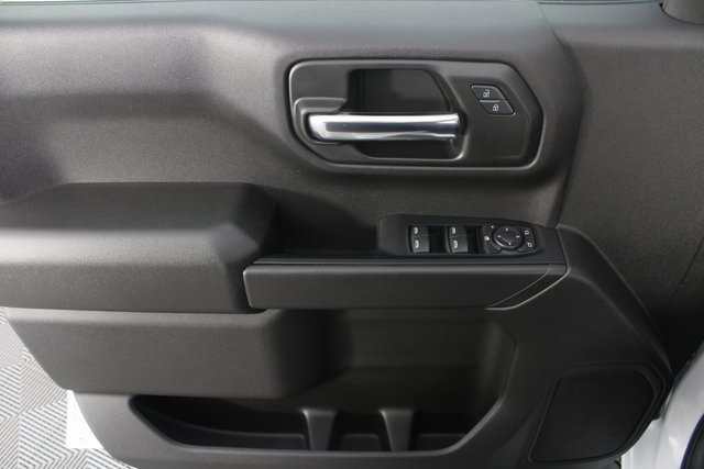 Used 2024 Chevrolet Silverado 1500 Custom image 13