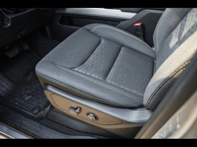 New 2025 RAM 1500 Big Horn AWD/4WD image 36
