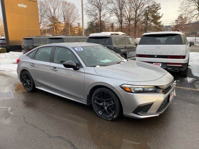 Used 2023 Honda Civic Sport image 2