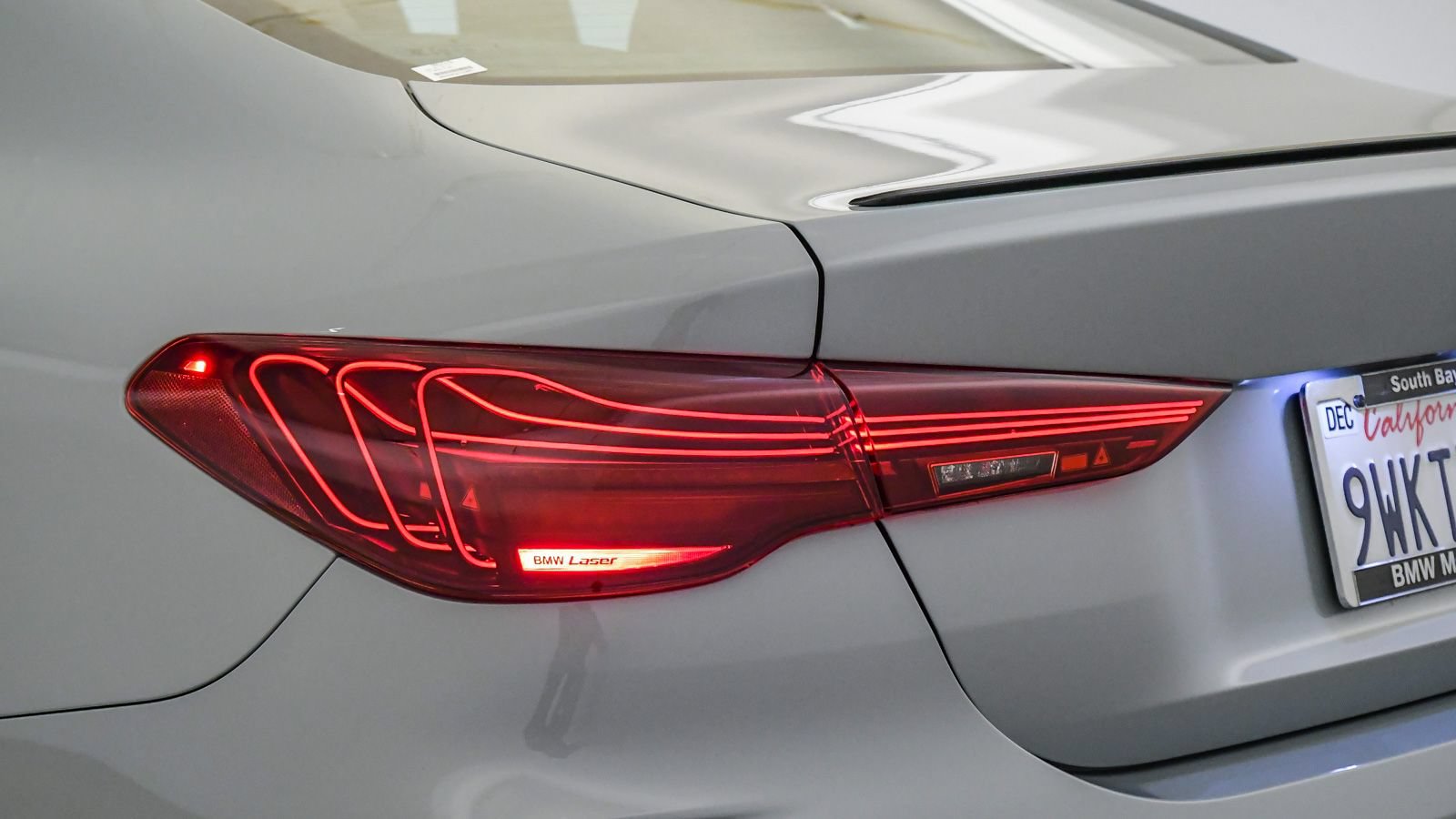 Used 2026 BMW 430i Coupe w/ M Sport Package RWD image 12