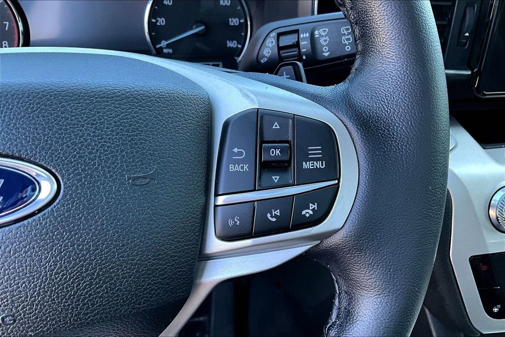 Used 2021 Ford Explorer XLT AWD/4WD image 15