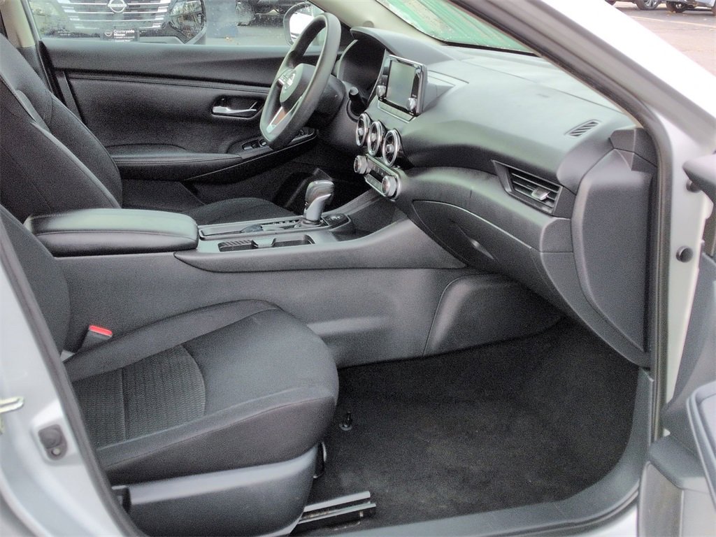Used 2021 Nissan Sentra S image 19