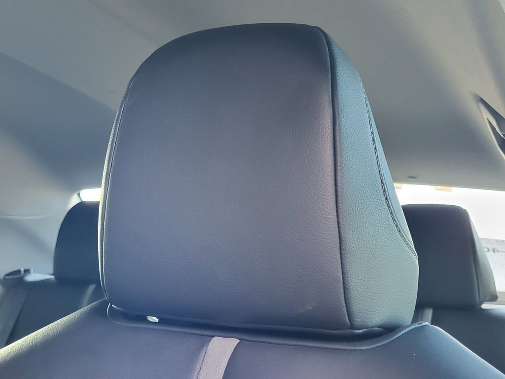 Used 2019 Toyota Camry XSE image 13