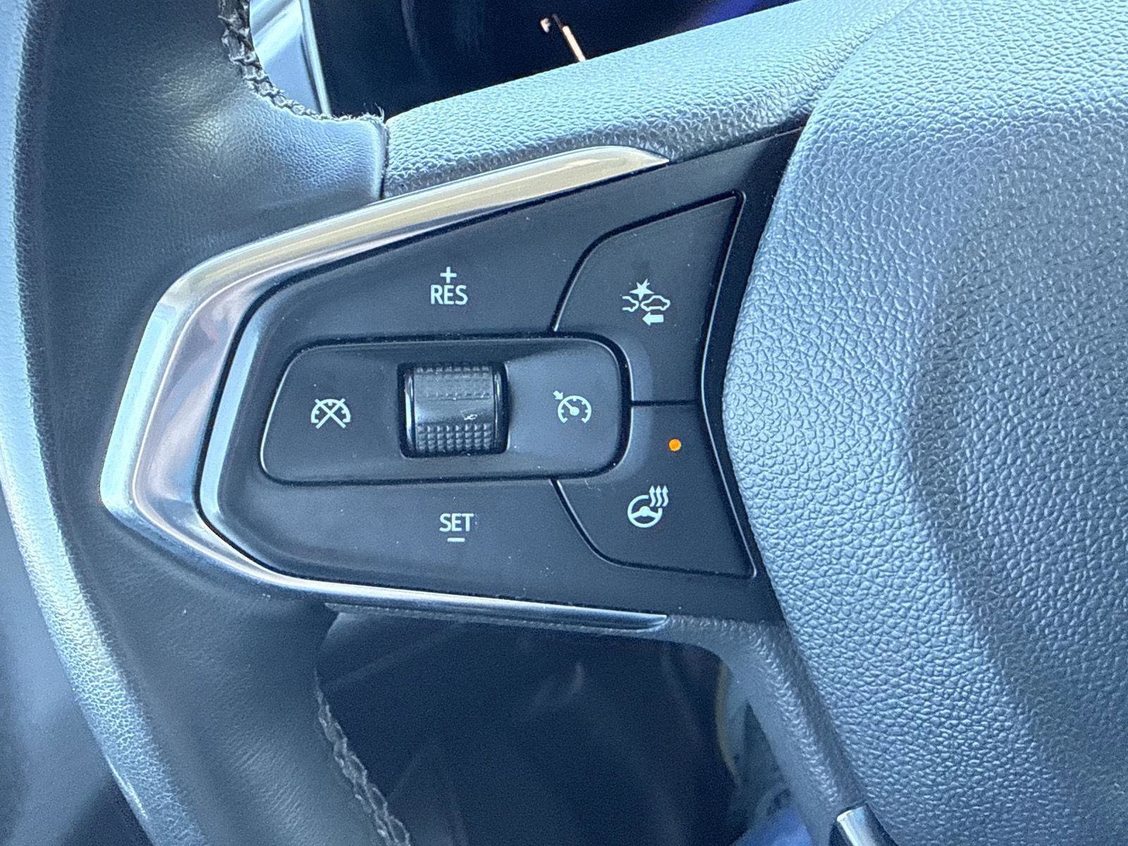 Used 2024 Chevrolet Trax LT w/ Driver Confidence Package image 19