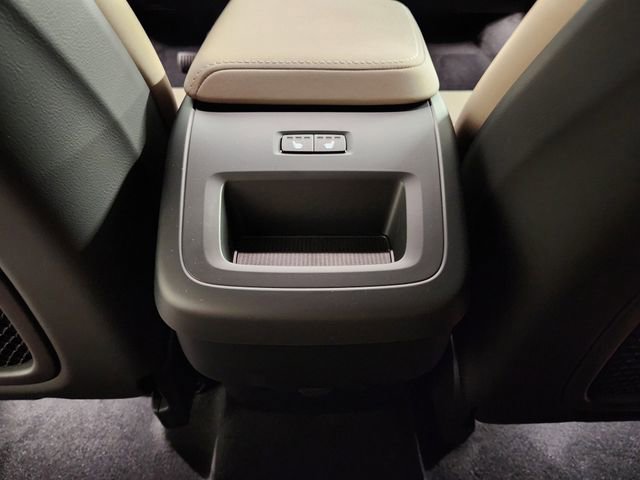 New 2026 Volvo XC60 B5 Plus w/ Protection Package Premier image 30