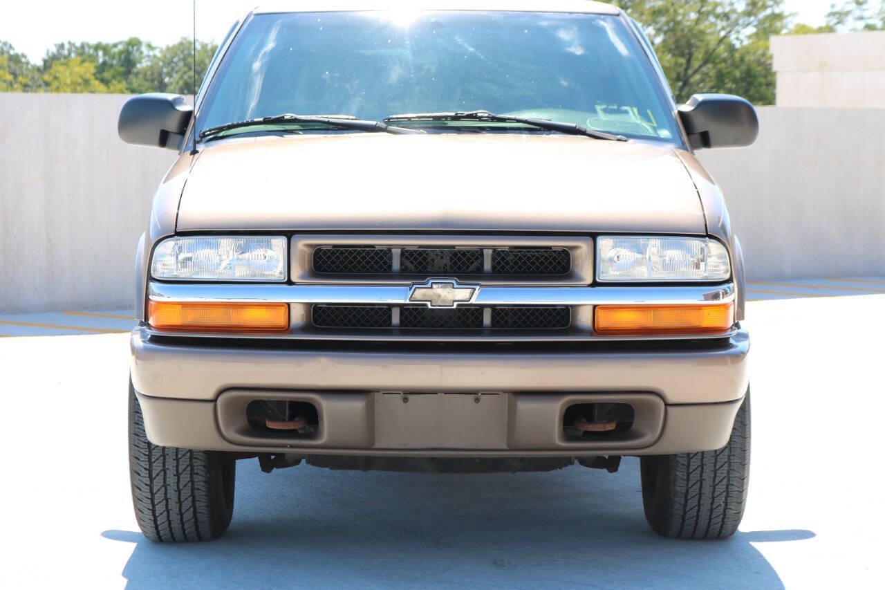 Used 2004 Chevrolet Blazer LS w/ Preferred Equipment Group AWD/4WD image 13