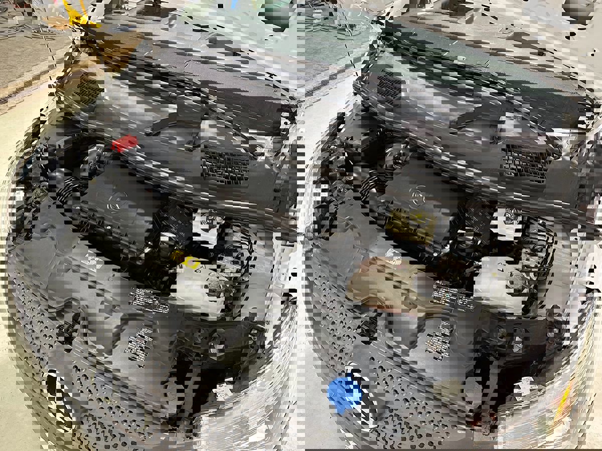 Used 2021 Mercedes-Benz Metris w/ Driver Efficiency Package image 4