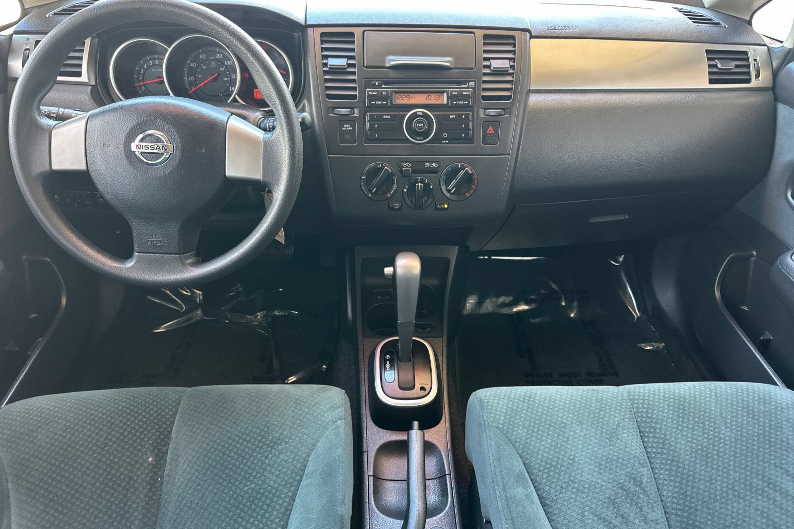Used 2012 Nissan Versa 1.8 S FWD image 15