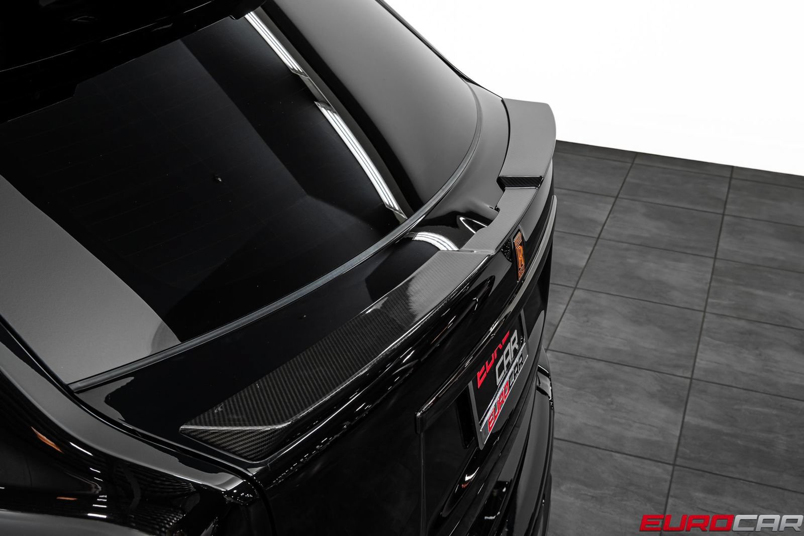 Used 2025 Rolls-Royce Cullinan Black Badge AWD/4WD image 29