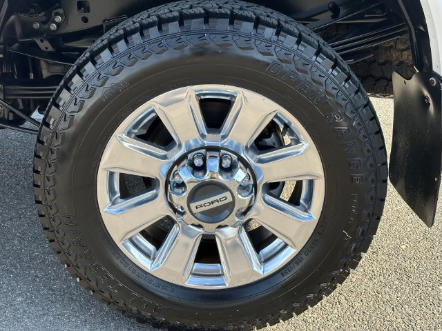 Used 2018 Ford F350 Platinum w/ Platinum Ultimate Package AWD/4WD image 43