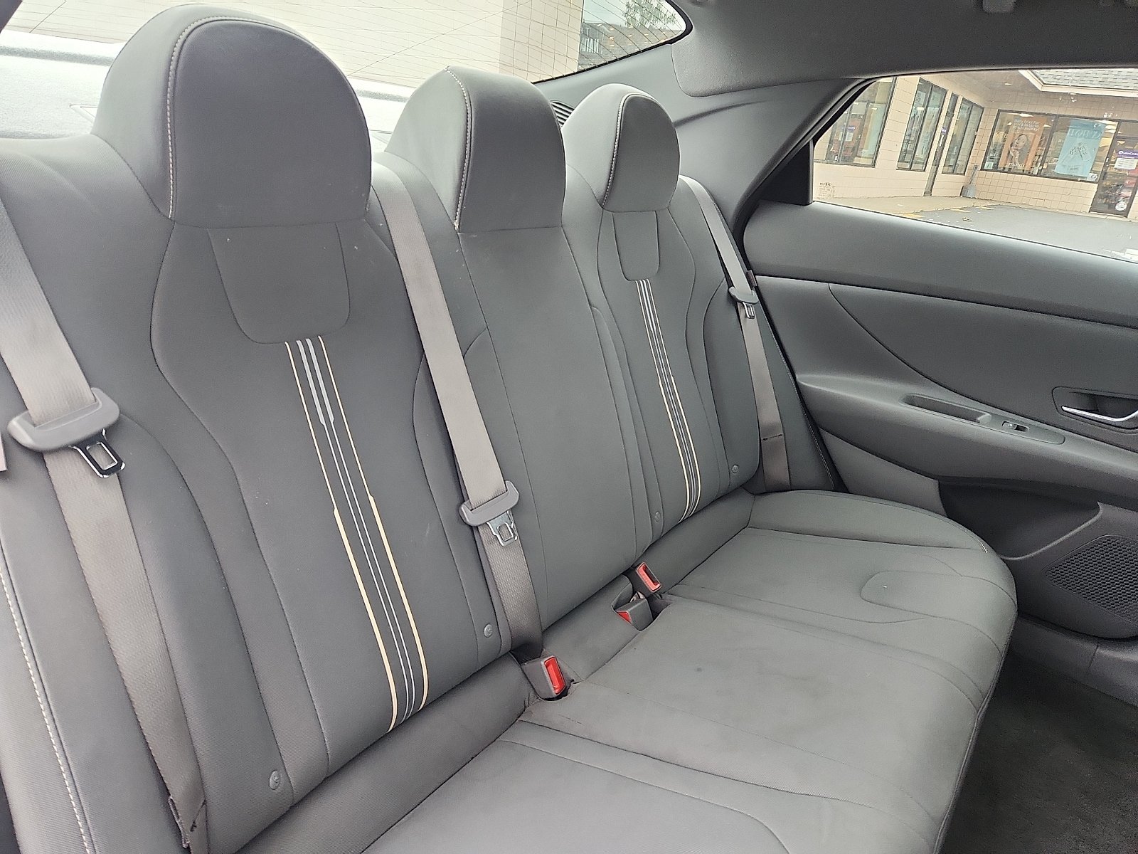 Certified 2024 Hyundai Elantra SEL FWD image 29