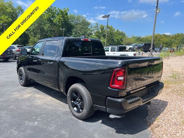 New 2025 RAM 1500 Tradesman w/ Night Edition AWD/4WD image 3