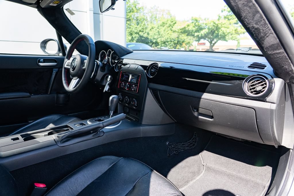 Used 2007 MAZDA MX-5 Miata Touring RWD image 20
