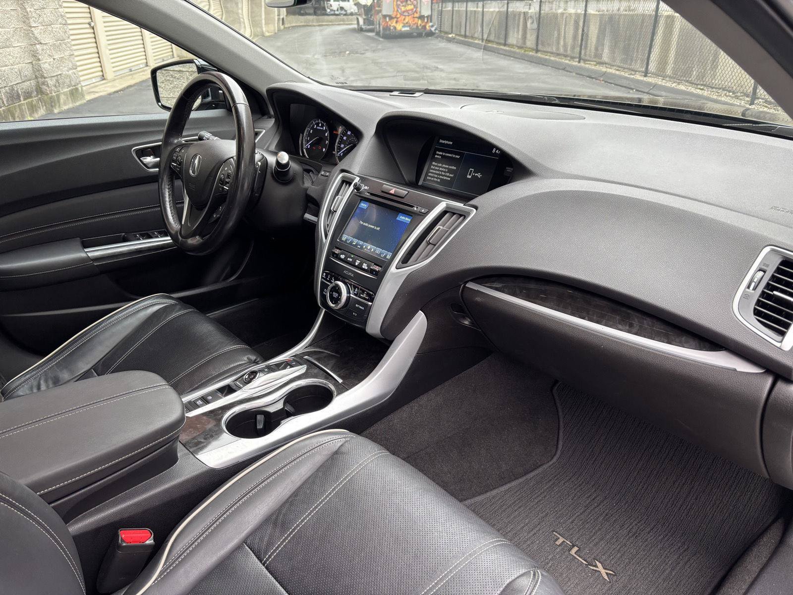 Used 2019 Acura TLX w/ Advance Package AWD/4WD image 9