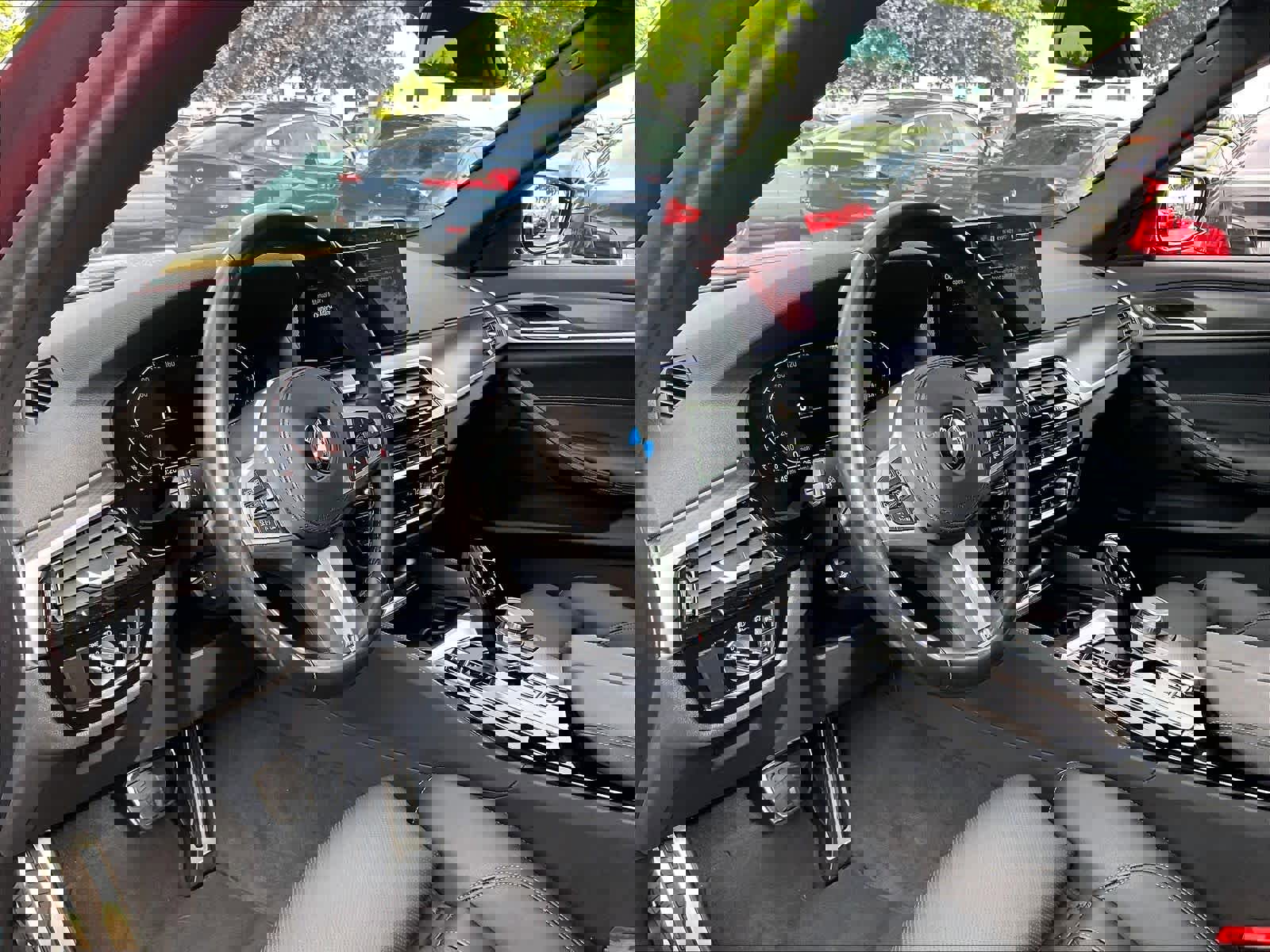 Used 2023 BMW 530i w/ M Sport Package image 15