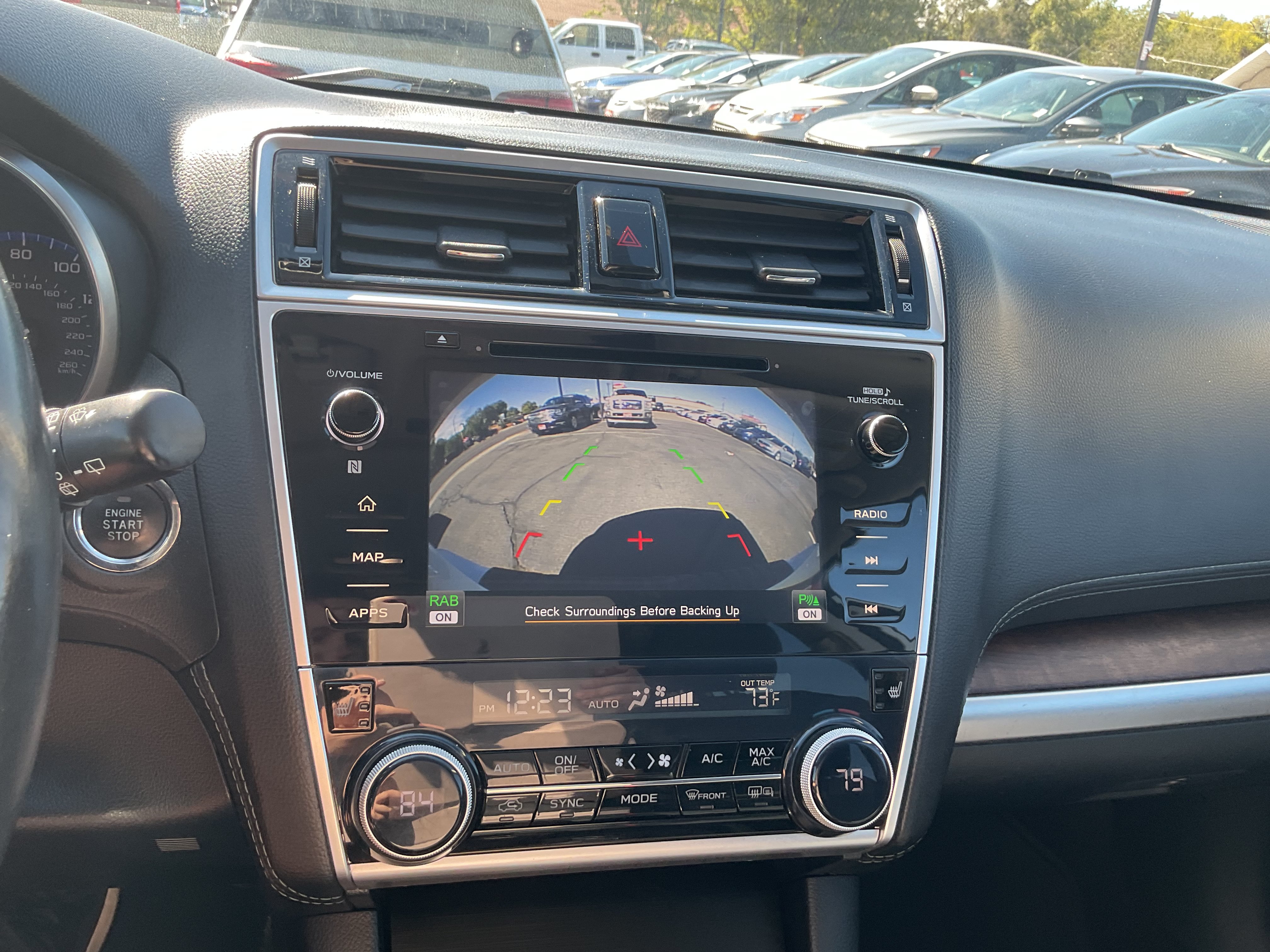 Used 2018 Subaru Outback 3.6R Limited AWD/4WD image 17