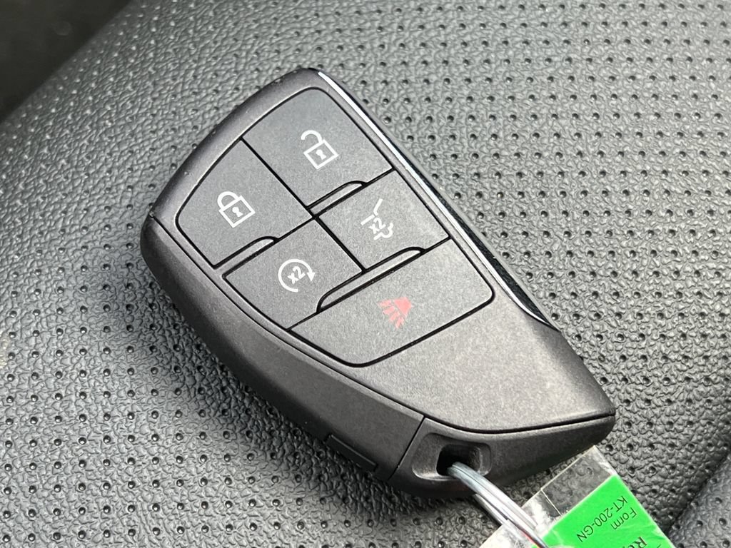 Used 2026 Chevrolet Traverse LT AWD/4WD image 34