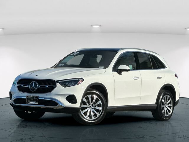 Certified 2026 Mercedes-Benz GLC 300 4MATIC image 2