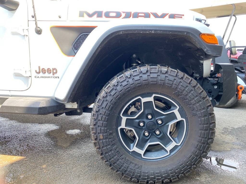 Used 2021 Jeep Gladiator Mojave AWD/4WD image 33