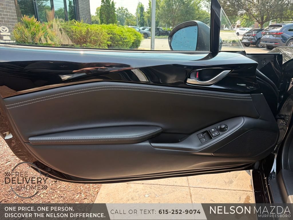 Used 2024 MAZDA MX-5 Miata Club RWD image 20