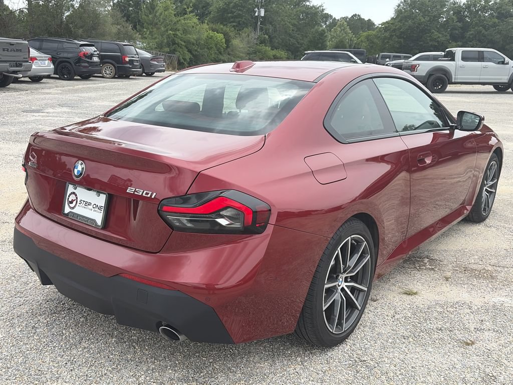 Used 2025 BMW 230i xDrive Coupe AWD/4WD image 6