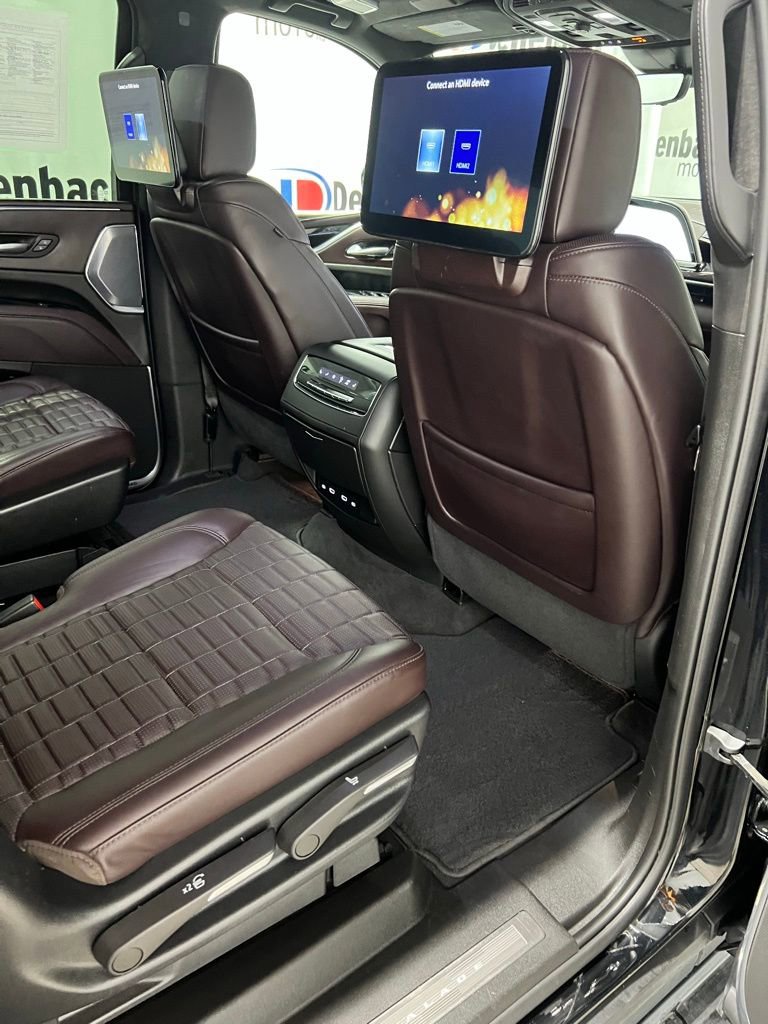 Certified 2023 Cadillac Escalade ESV Sport Platinum w/ LPO, ONYX Package AWD/4WD image 15