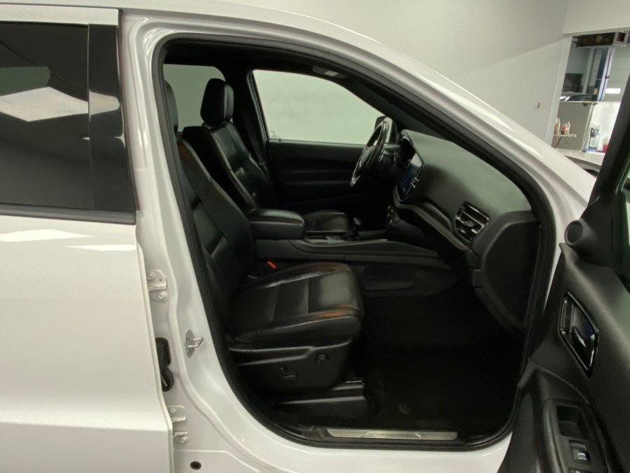 Used 2022 Dodge Durango R/T w/ Blacktop Package AWD/4WD image 24