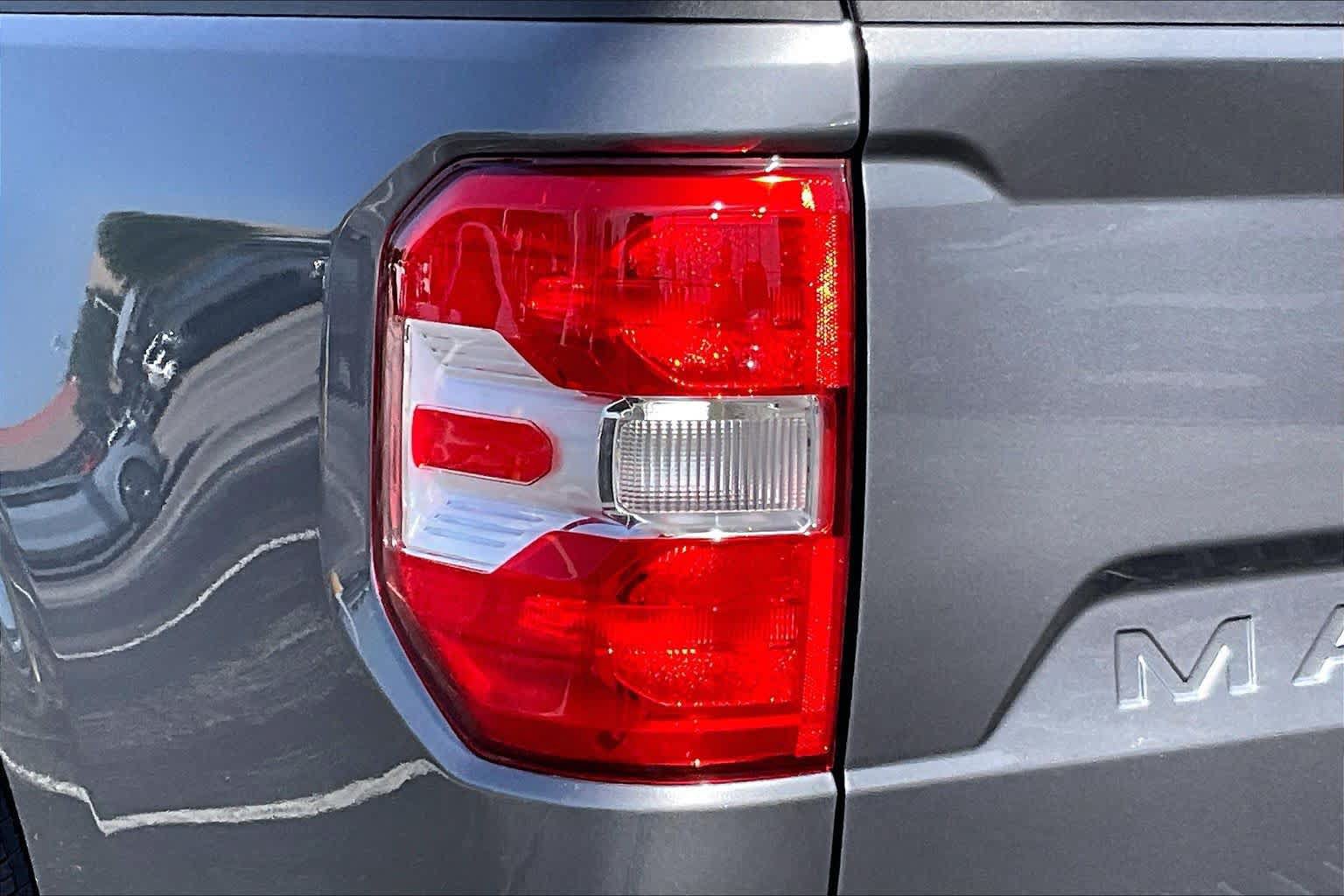 New 2026 Ford Maverick XLT w/ XLT Luxury Package FWD image 11