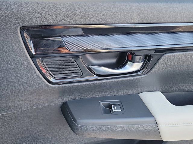 Used 2025 Honda CR-V EX-L image 7