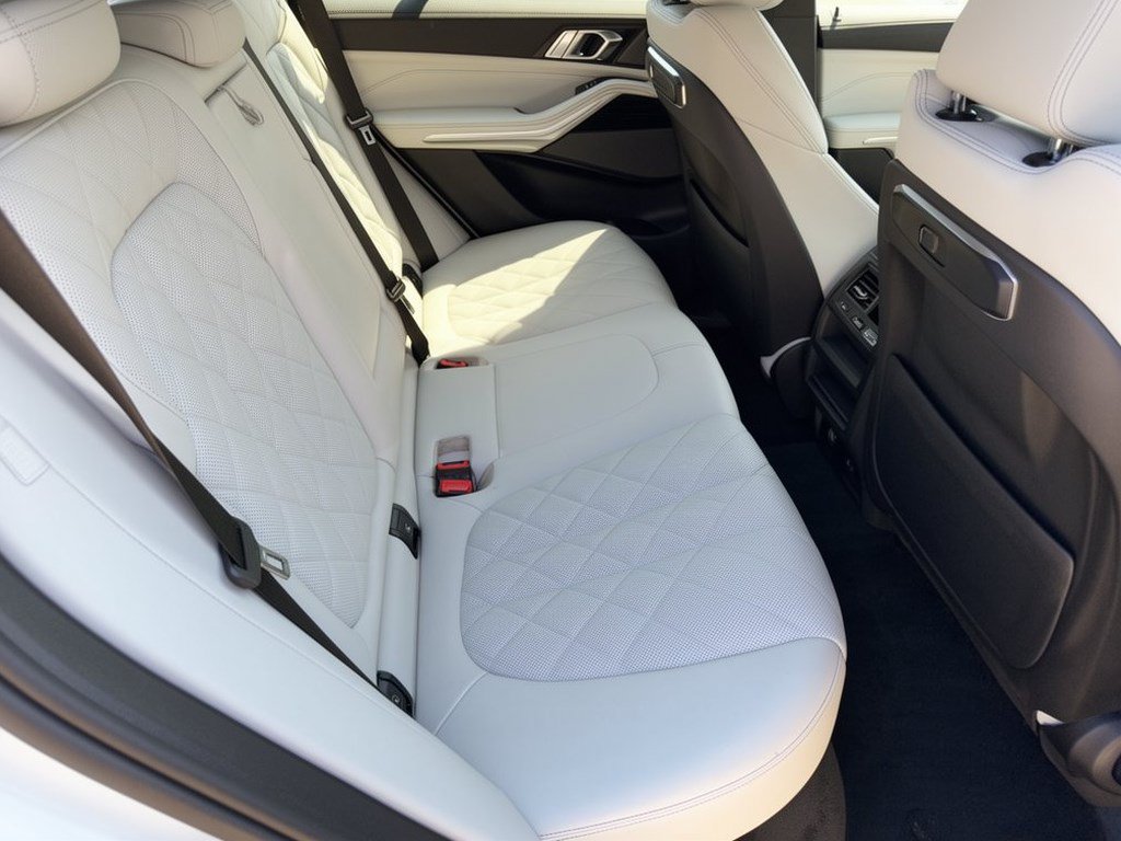 Certified 2024 BMW X5 sDrive40i w/ Parking Assistance Package RWD image 29