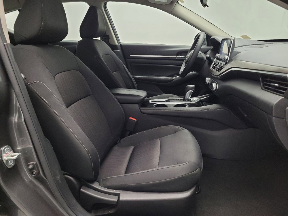 Used 2023 Nissan Altima 2.5 SV image 21