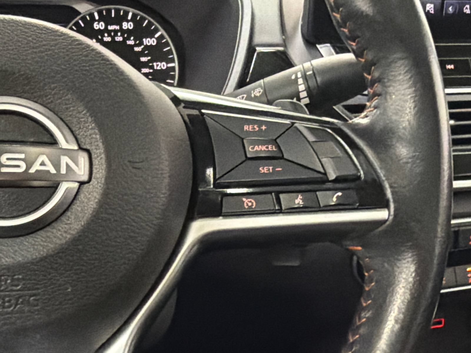 Used 2024 Nissan Altima 2.5 SR w/ SR Premium Package FWD image 16