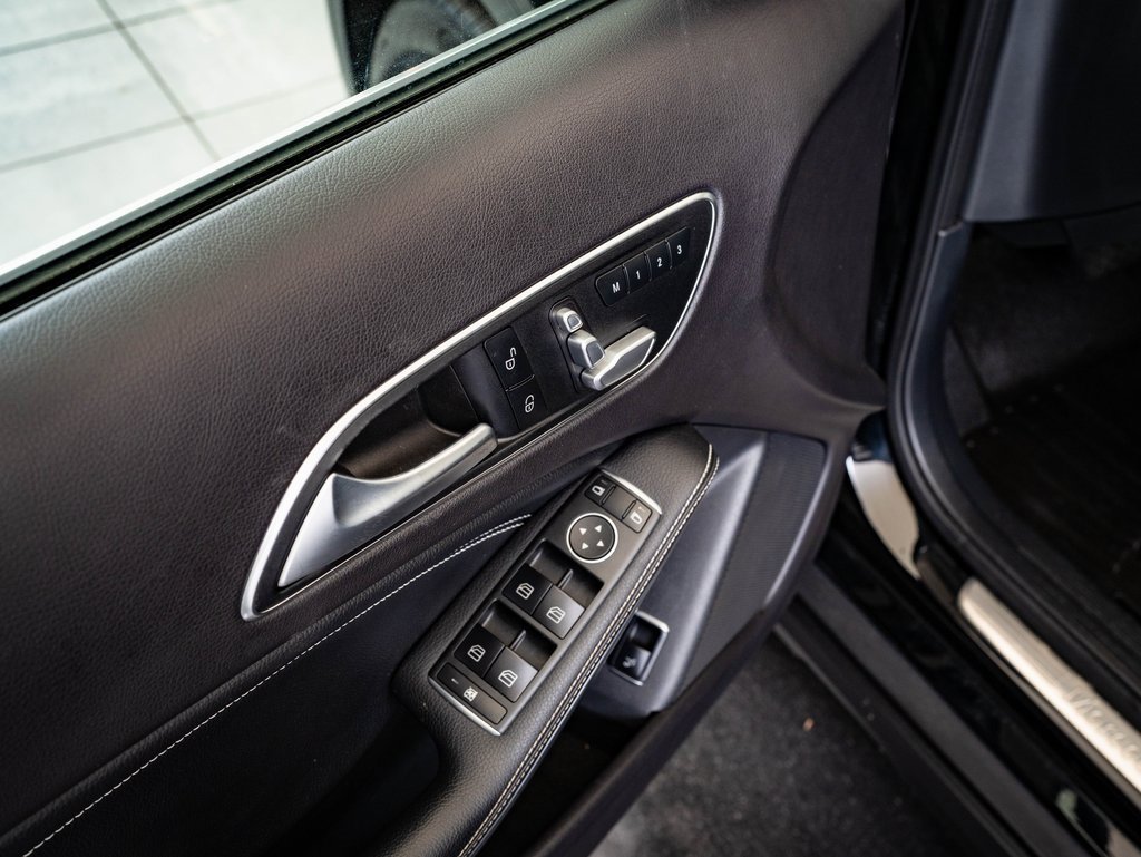 Used 2019 Mercedes-Benz GLA 250 4MATIC image 24