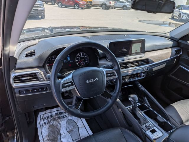 Used 2022 Kia Telluride EX w/ EX Premium Package AWD/4WD image 8