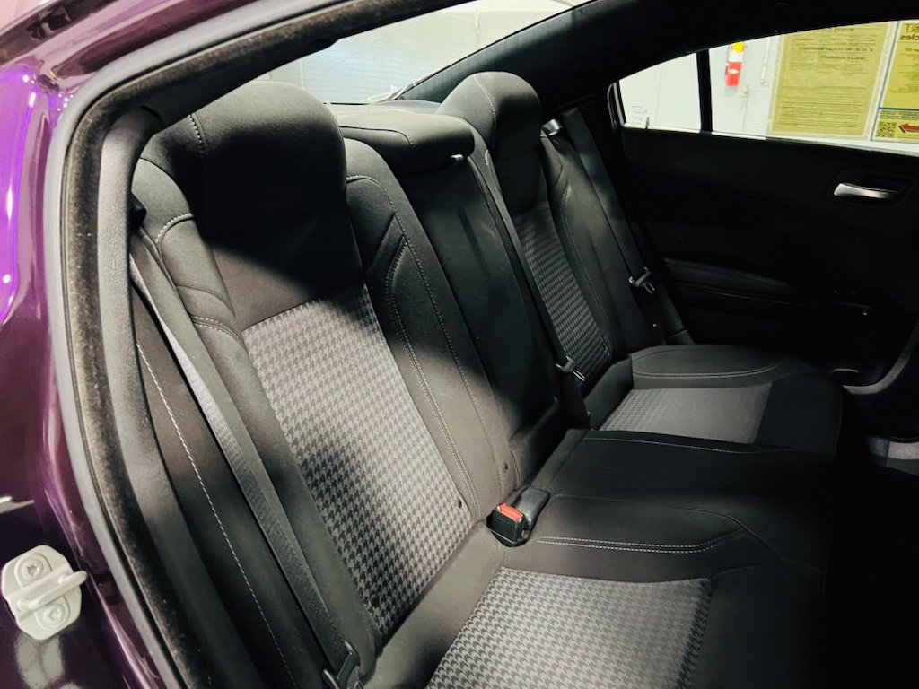 Used 2020 Dodge Charger SXT w/ Driver Convenience Group AWD/4WD image 34