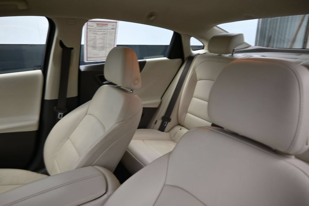 Used 2024 Chevrolet Malibu LT FWD image 15