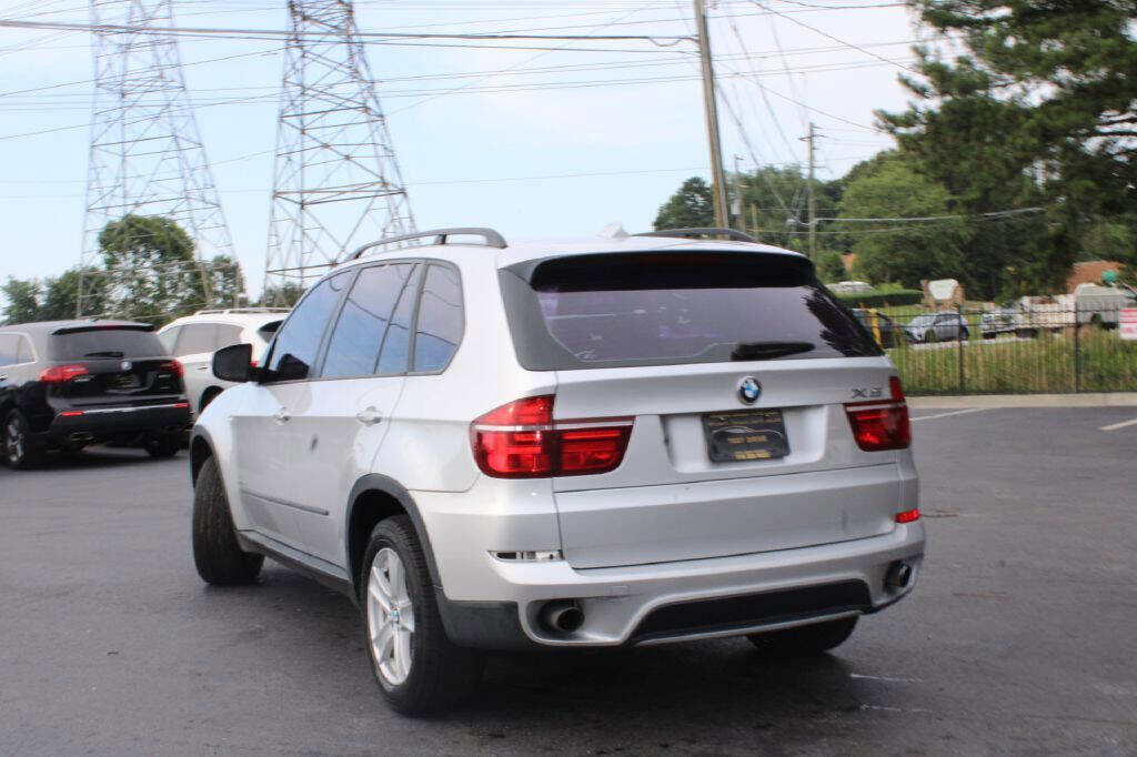 Used 2013 BMW X5 xDrive35i image 5